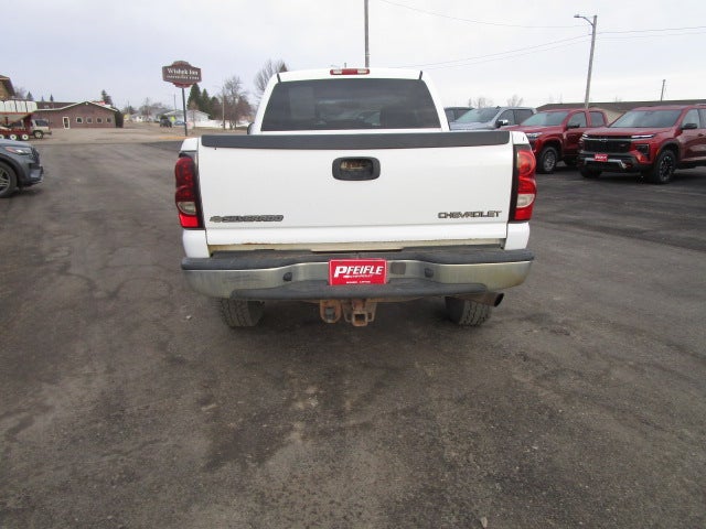 2005 Chevrolet Silverado 2500 HD LS