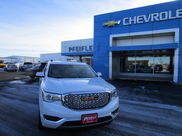 2017 GMC Acadia Denali