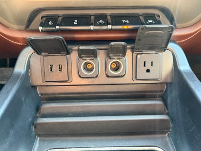 2017 Chevrolet Silverado 1500 High Country