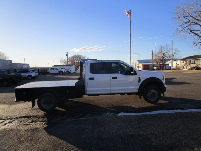 2019 Ford F-550 Super Duty Chassis XL Crew Cab 179 4WD