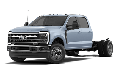 2027 Ford Super Duty F-350 DRW LARIAT