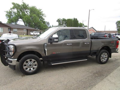 2023 Ford Super Duty F-250 SRW Lariat