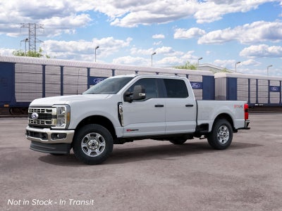 2027 Ford Super Duty F-350 SRW XLT