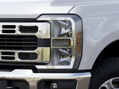 2027 Ford Super Duty F-350 SRW XLT