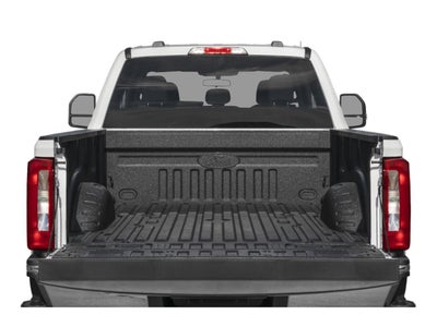 2027 Ford Super Duty F-350 SRW XLT
