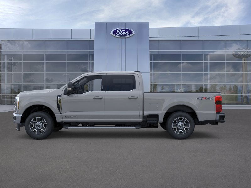 2026 Ford Super Duty F-350 SRW ® Lariat®