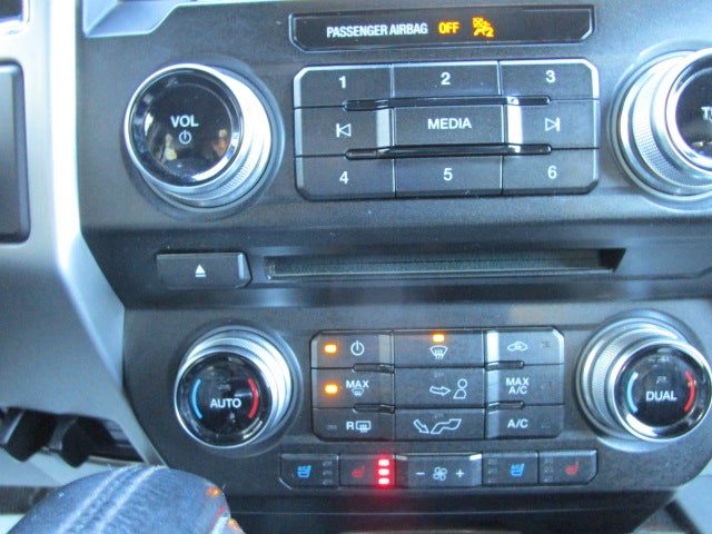 2017 Ford F-150 Platinum