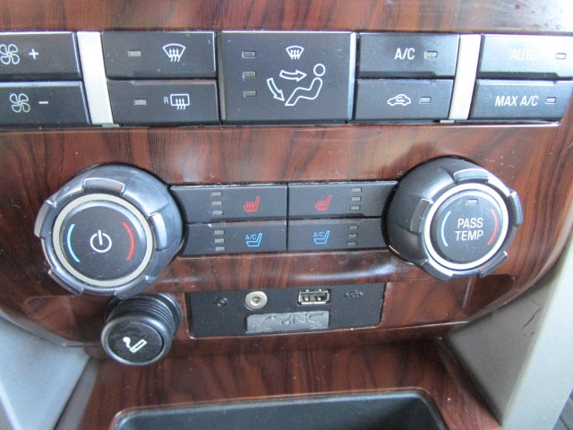 2012 Ford F-150 Lariat