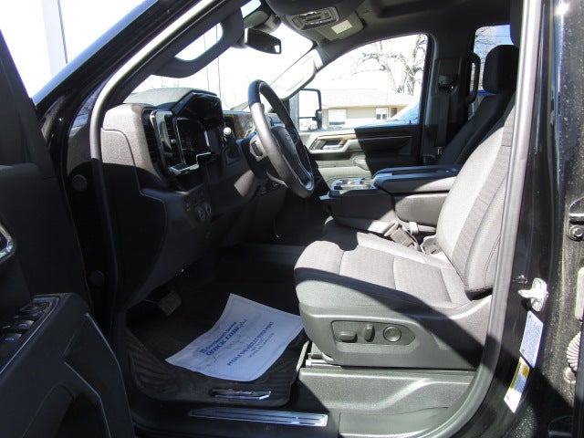 2025 Chevrolet Silverado 3500 HD LT
