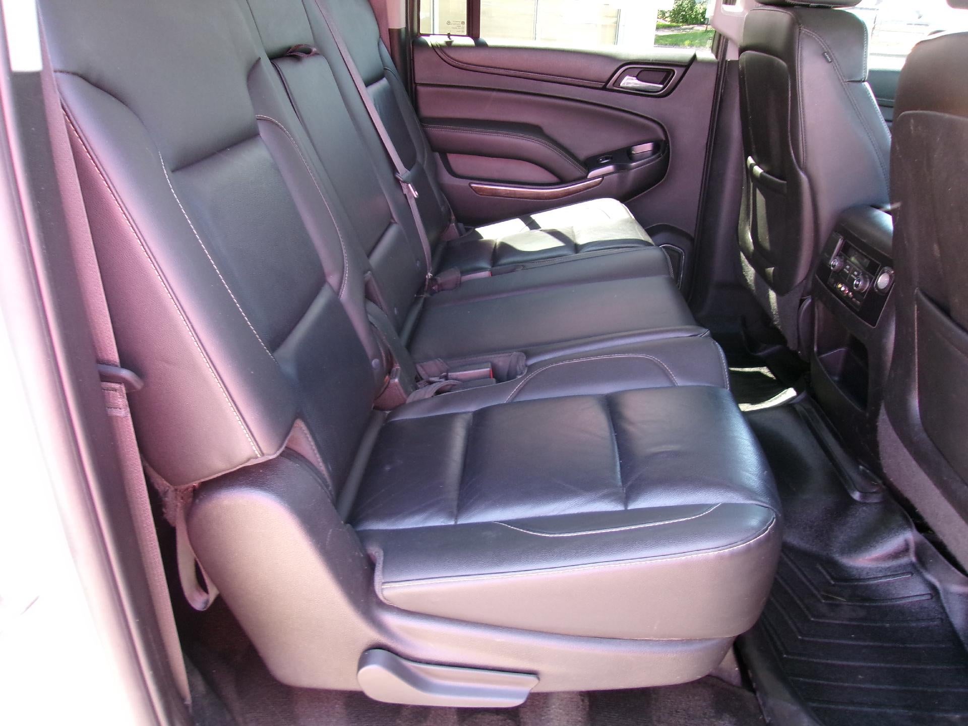 2015 Chevrolet Suburban LT