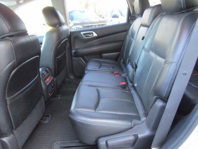 2016 Nissan Pathfinder Platinum