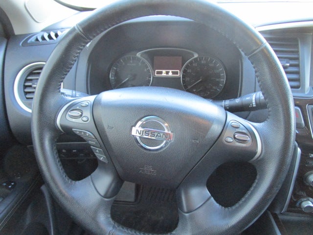 2016 Nissan Pathfinder Platinum