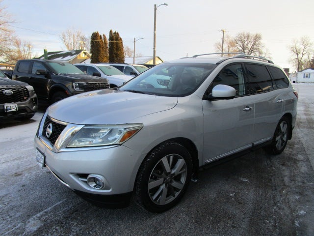 2016 Nissan Pathfinder Platinum